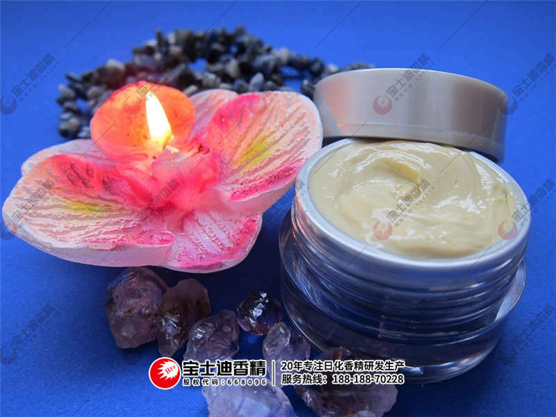 素顏霜 素(sù)顏霜