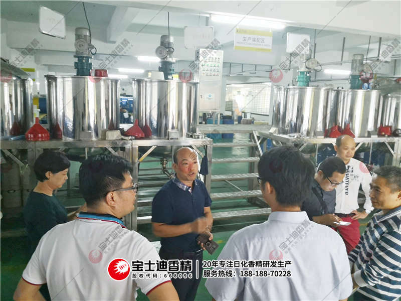 領導講(jiǎng)話 領導講(jiǎng)話