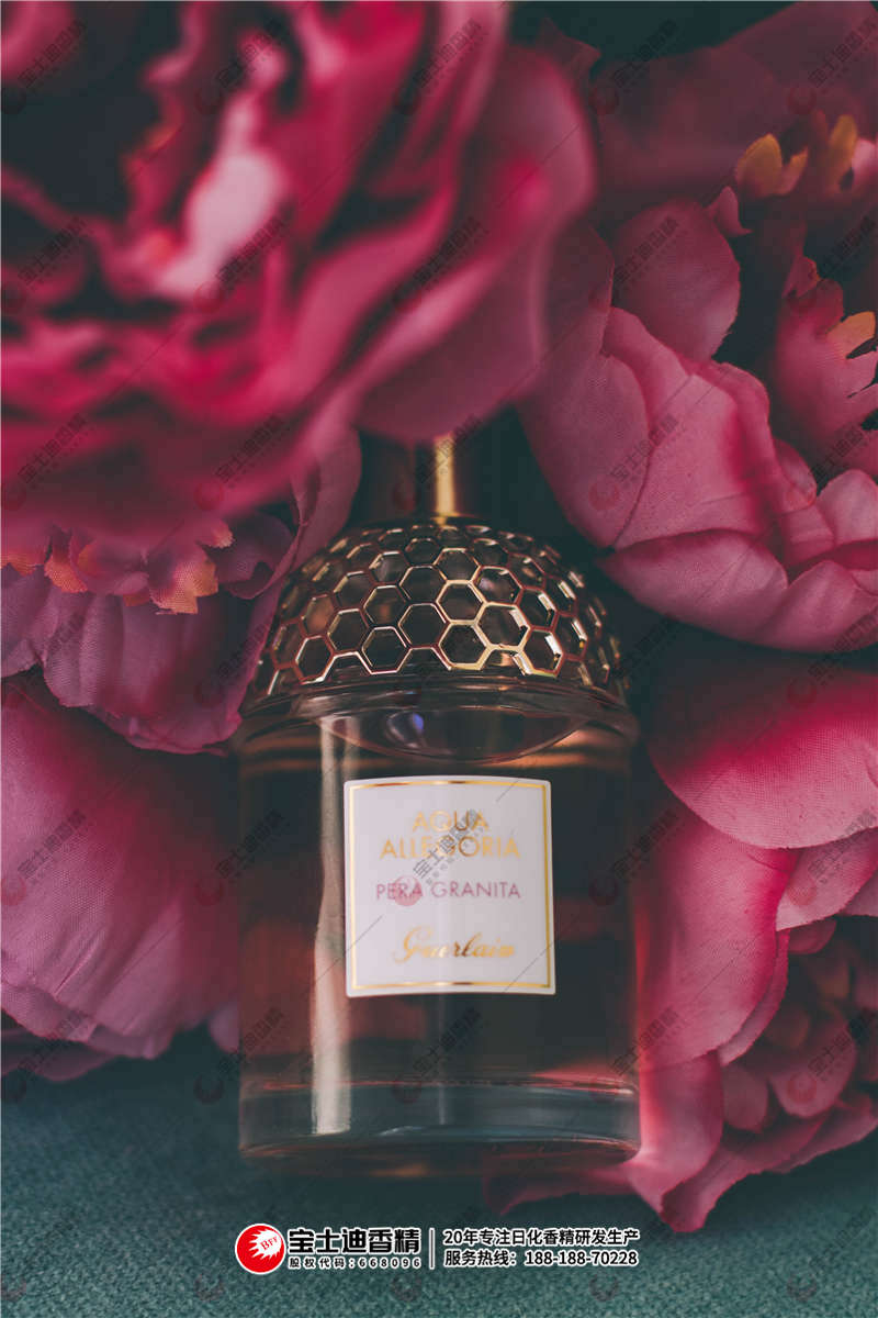 香水 香水(shuǐ)