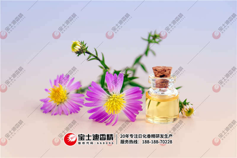 複(fù)合(hé)調香精 複合調香精